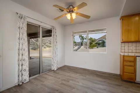 Dining - 55668 Encelia Dr, Yucca Valley, CA 92284 photo 1 of 1
