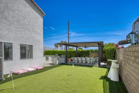 Exterior - 45640 Cimarron Rd, Indio, CA 92201 photo 4 of 7