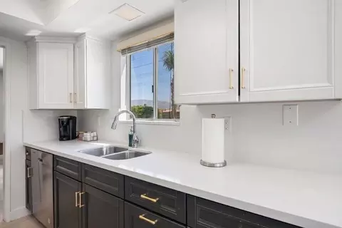 Kitchen - 45640 Cimarron Rd, Indio, CA 92201 photo 1 of 1