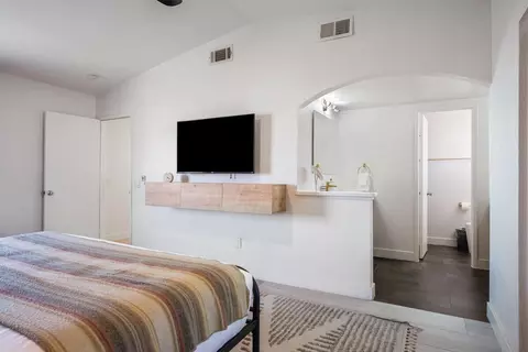 Bedroom - 45640 Cimarron Rd, Indio, CA 92201 photo 3 of 6