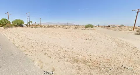 2397 Fullerton Ave, Thermal, CA 92274 photo 9