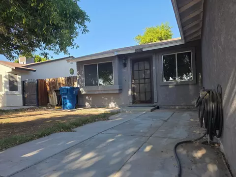 Exterior - 978 Pater St, Brawley, CA 92227 photo 11 of 12