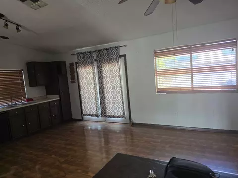 Living - 978 Pater St, Brawley, CA 92227 photo 5 of 5
