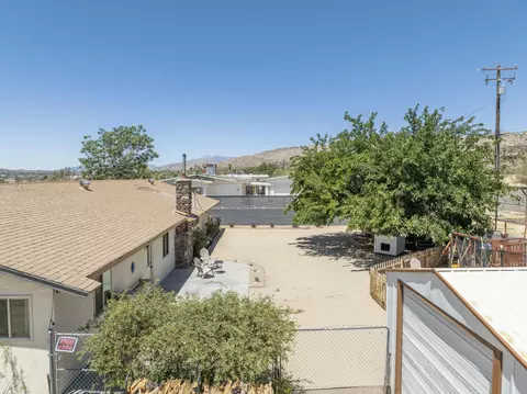Exterior - 57530 Warren Way, Yucca Valley, CA 92284 photo 12 of 16