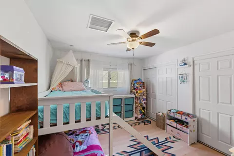 Bedroom - 57530 Warren Way, Yucca Valley, CA 92284 photo 5 of 5
