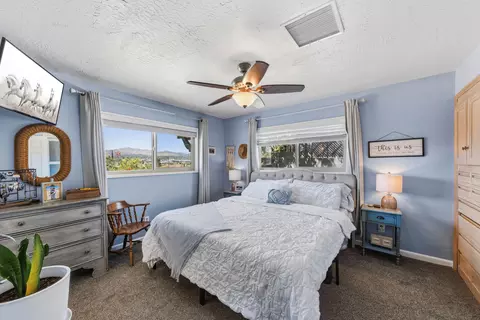 Bedroom - 57530 Warren Way, Yucca Valley, CA 92284 photo 1 of 5