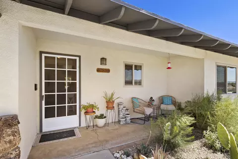 Exterior - 57530 Warren Way, Yucca Valley, CA 92284 photo 2 of 16