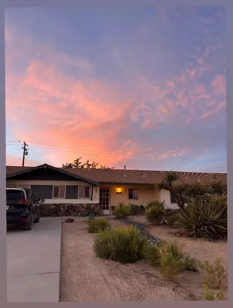 Exterior - 57530 Warren Way, Yucca Valley, CA 92284 photo 15 of 16