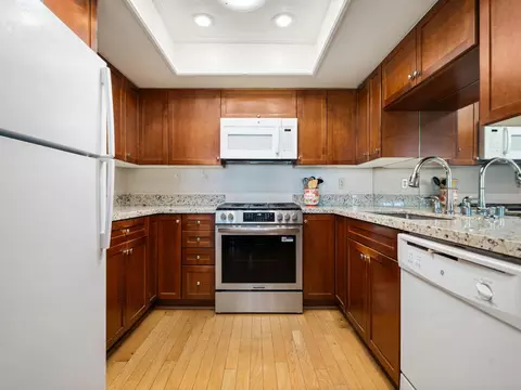 Kitchen - 49108 Wayne St, Indio, CA 92201 photo 2 of 2