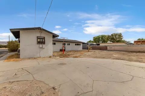 Exterior - 83031 Emerald Ave, Indio, CA 92201 photo 3 of 4
