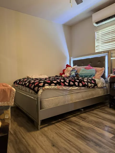 Bedroom - 58149 E Park Ln, Thermal, CA 92274 photo 5 of 9