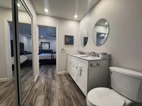 Bath - 58149 E Park Ln, Thermal, CA 92274 photo 6 of 9
