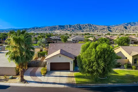 View/Area - 82058 Dunn Dr, Indio, CA 92203 photo 2 of 5