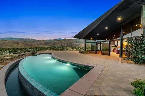 48710 Paisano Rd, Palm Desert, CA 92260