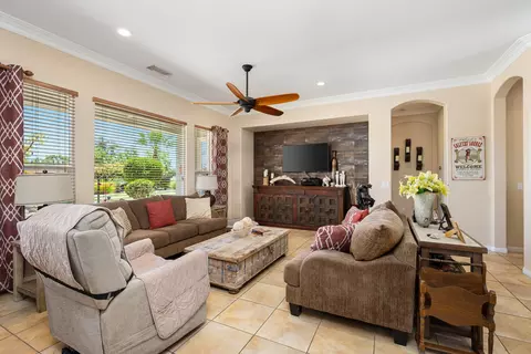 Living - 60582 Silver Torch Cir, La Quinta, CA 92253 photo 2 of 4
