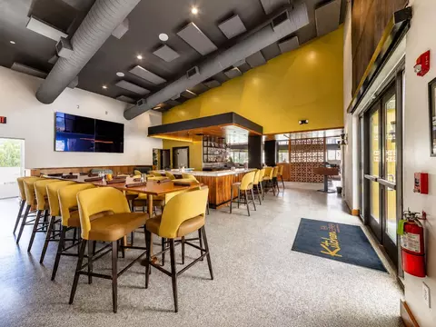 Dining - 60582 Silver Torch Cir, La Quinta, CA 92253 photo 2 of 4
