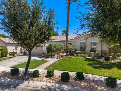 Exterior - 60582 Silver Torch Cir, La Quinta, CA 92253 photo 2 of 13