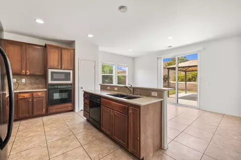 Kitchen - 41309 Marston Ct, Indio, CA 92203 photo 3 of 3