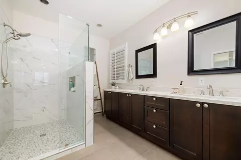 Bath - 49467 Douglas St, Indio, CA 92201 photo 1 of 2