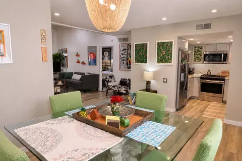 351 E Va Carisma, Palm Springs, CA 92264