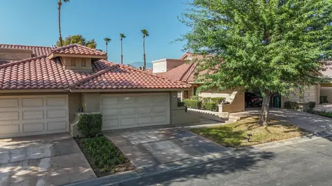 77605 Woodhaven Dr N, Palm Desert, CA 92211