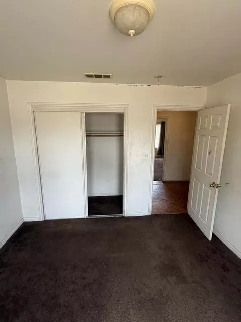 Bedroom - 58540 Barron Dr, Yucca Valley, CA 92284 photo 4 of 6