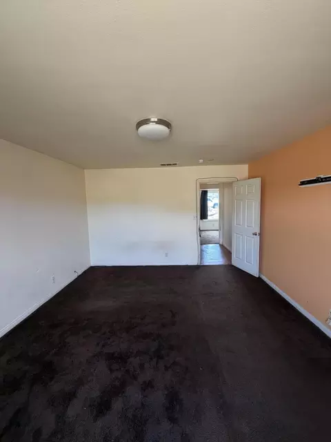 Bedroom - 58540 Barron Dr, Yucca Valley, CA 92284 photo 6 of 6