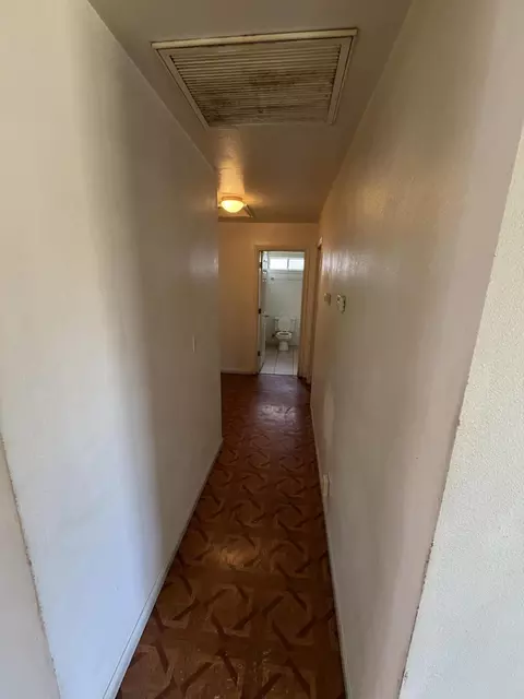 Entry Way - 58540 Barron Dr, Yucca Valley, CA 92284 photo 3 of 3