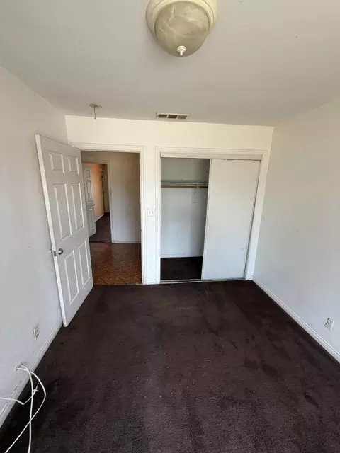 Bedroom - 58540 Barron Dr, Yucca Valley, CA 92284 photo 2 of 6