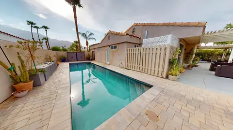 3010 N Redwood Dr N, Palm Springs, CA 92262