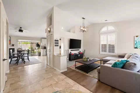 Entry Way - 42639 Devonshire St, Palm Desert, CA 92211 photo 4 of 4