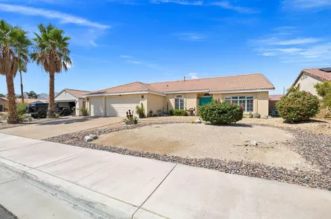 Exterior - 42639 Devonshire St, Palm Desert, CA 92211 photo 1 of 11