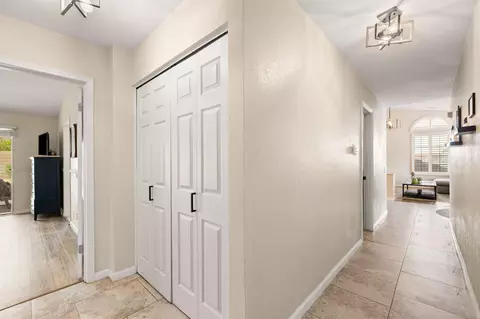 Entry Way - 42639 Devonshire St, Palm Desert, CA 92211 photo 1 of 4