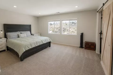 Bedroom - 1165 Heritage Dr, Calimesa, CA 92320 photo 2 of 4
