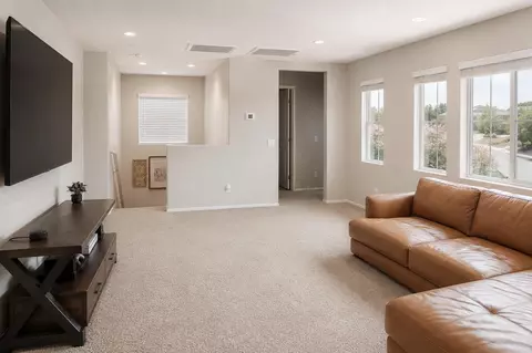Entry Way - 1165 Heritage Dr, Calimesa, CA 92320 photo 3 of 3