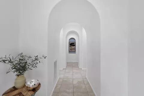 Entry Way - 81961 Contento St, La Quinta, CA 92253 photo 5 of 6