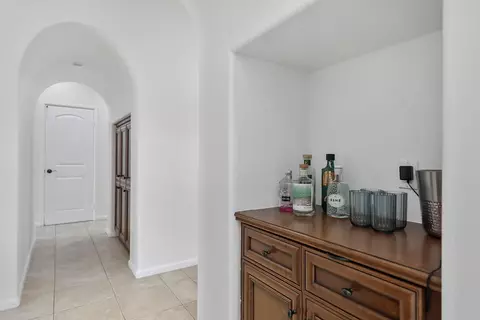 Entry Way - 81961 Contento St, La Quinta, CA 92253 photo 4 of 6