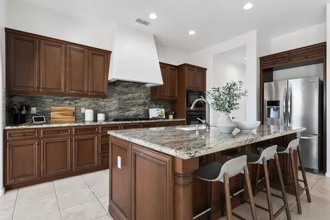 Kitchen - 81961 Contento St, La Quinta, CA 92253 photo 2 of 2