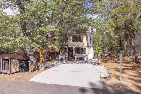 Other - 459 Inyo Ave, Sugarloaf, CA 92386 photo 2 of 7