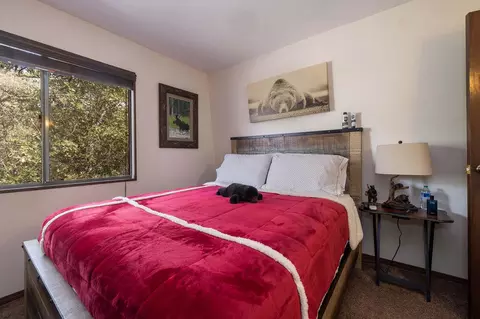Bedroom - 459 Inyo Ave, Sugarloaf, CA 92386 photo 2 of 6