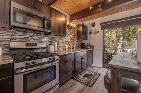 Kitchen - 459 Inyo Ave, Sugarloaf, CA 92386 photo 1 of 2