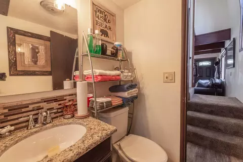 Bath - 459 Inyo Ave, Sugarloaf, CA 92386 photo 2 of 2