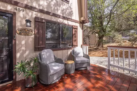 Exterior - 459 Inyo Ave, Sugarloaf, CA 92386 photo 3 of 12