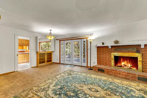 Living - 55175 Daryll Rd, Idyllwild, CA 92549 photo 6 of 6