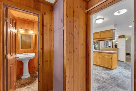 Entry Way - 55175 Daryll Rd, Idyllwild, CA 92549 photo 4 of 4