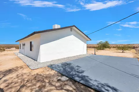Other - 133 Cascade Rd, Joshua Tree, CA 92252 photo 5 of 12