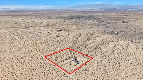 View/Area - 133 Cascade Rd, Joshua Tree, CA 92252 photo 1 of 4