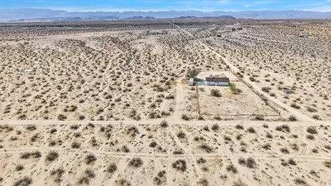 View/Area - 133 Cascade Rd, Joshua Tree, CA 92252 photo 3 of 4