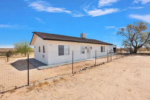 Exterior - 133 Cascade Rd, Joshua Tree, CA 92252 photo 2 of 6