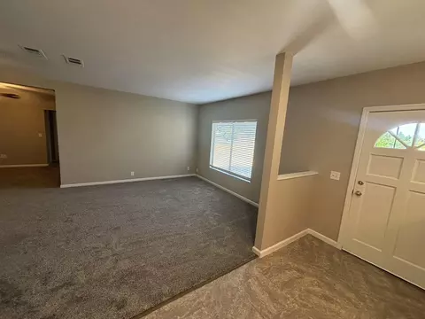 Living - 5050 Bo Peep Ln, Redding, CA 96002 photo 1 of 7